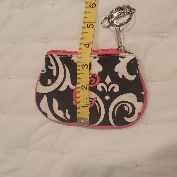 Letter C Monogram Coin/Credit Card Holder (24) - Picture 5 of 5